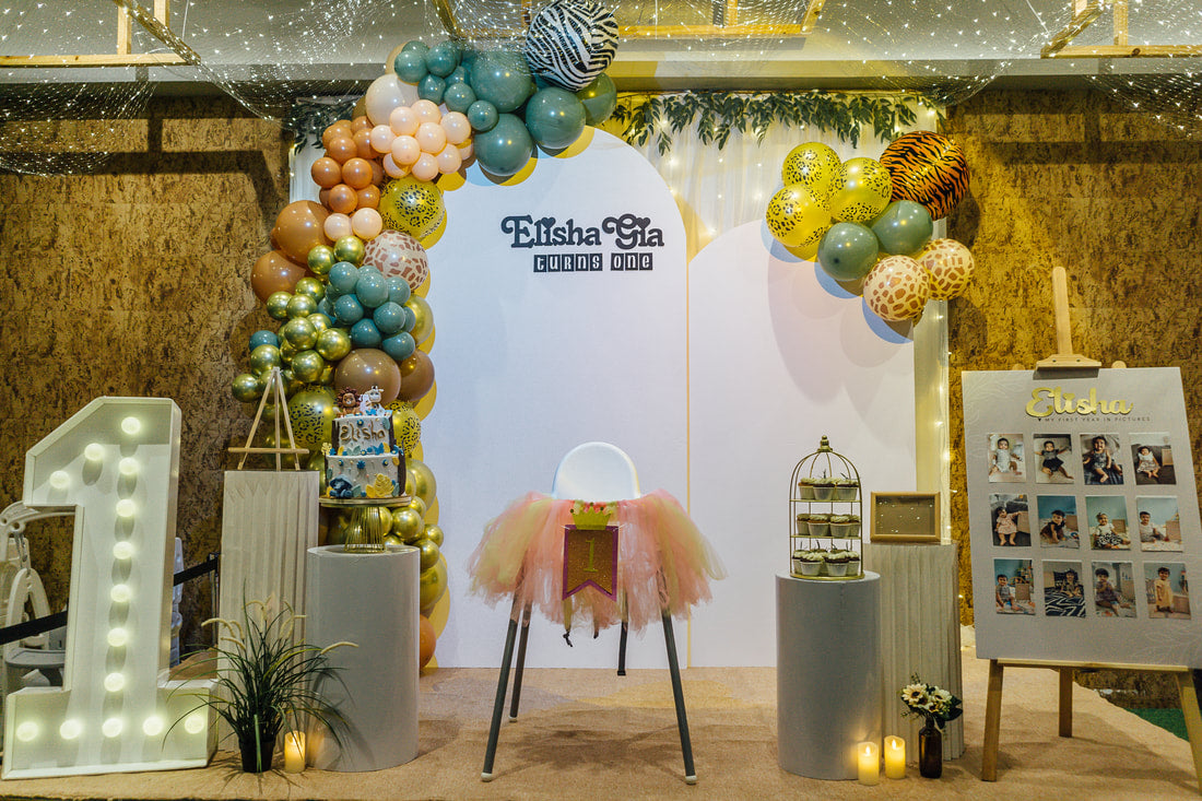 Animal Prints Balloon Foam Board