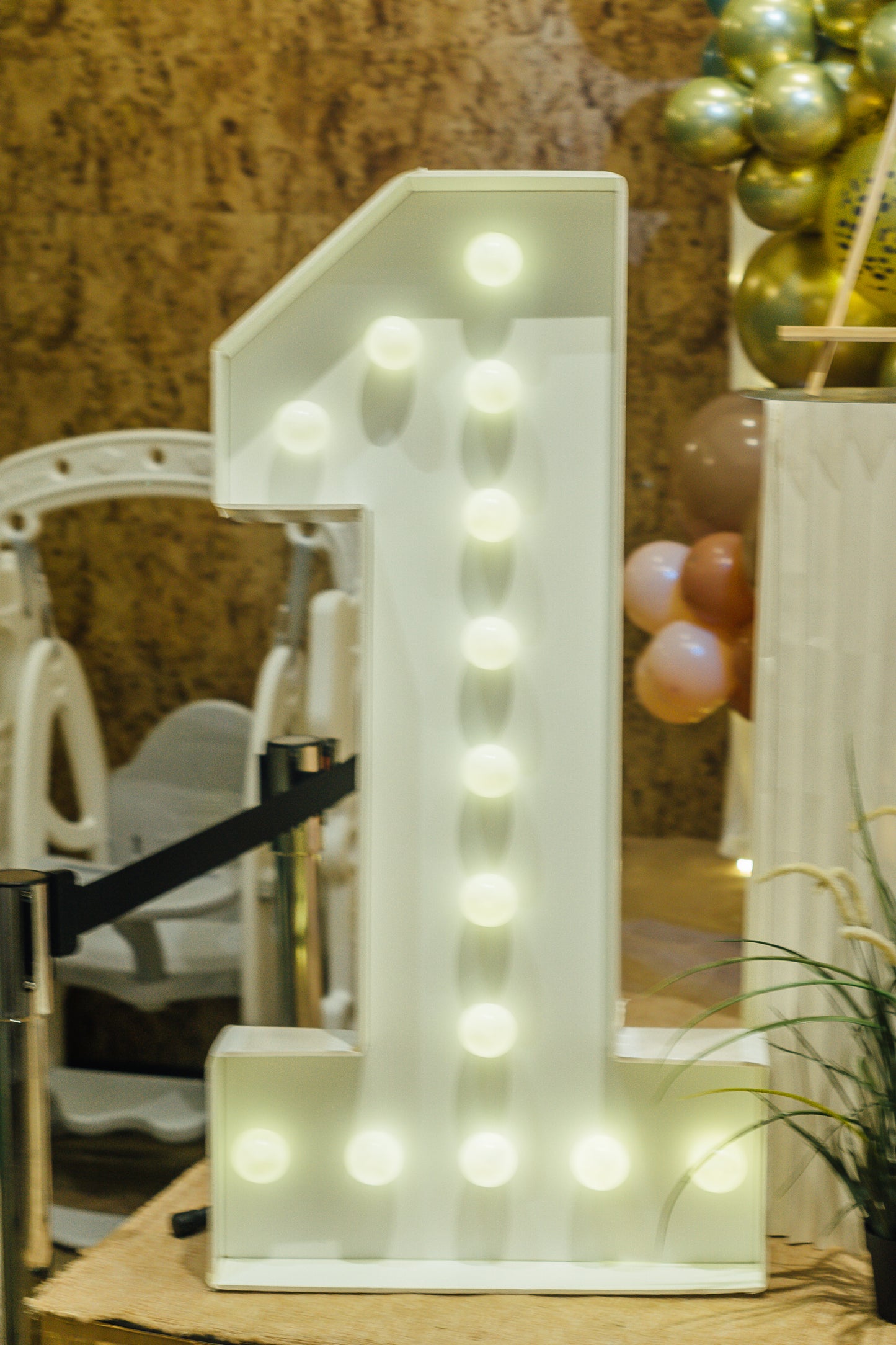 #1 Marquee Light