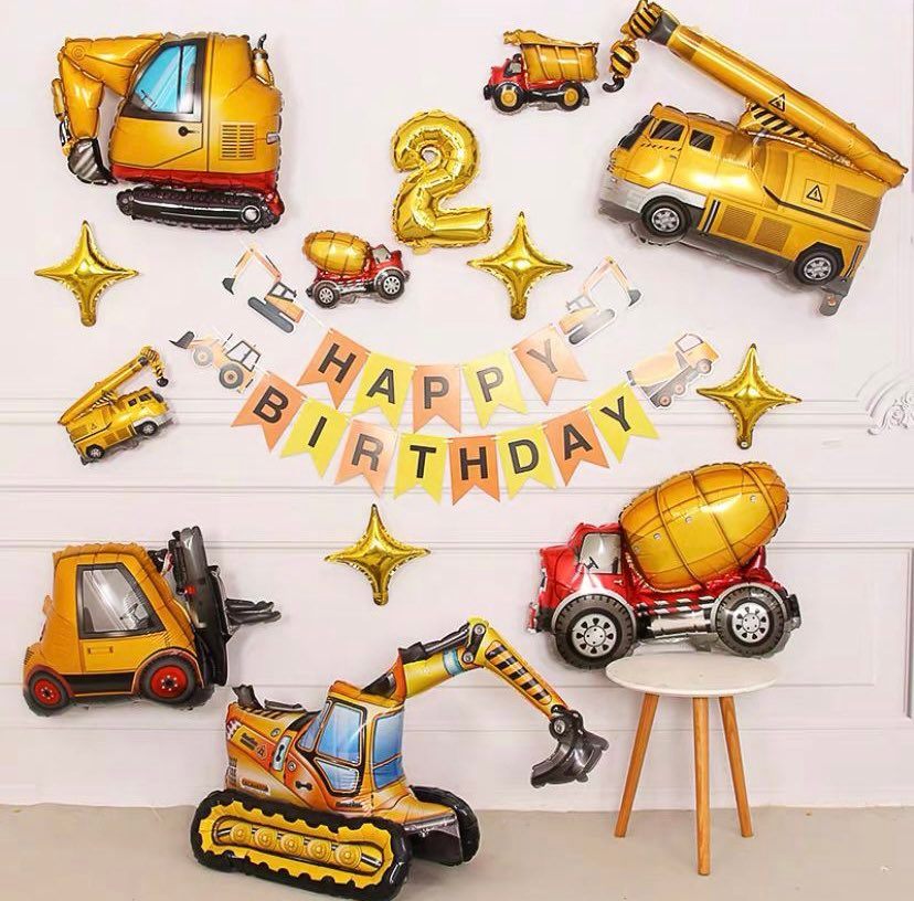 Trucks Balloon Backdrop