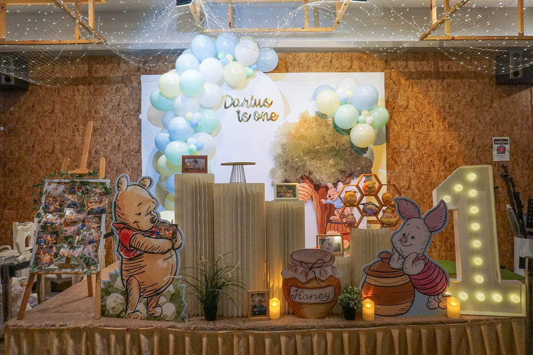 Winnie-the-Pooh Theme Foam Board