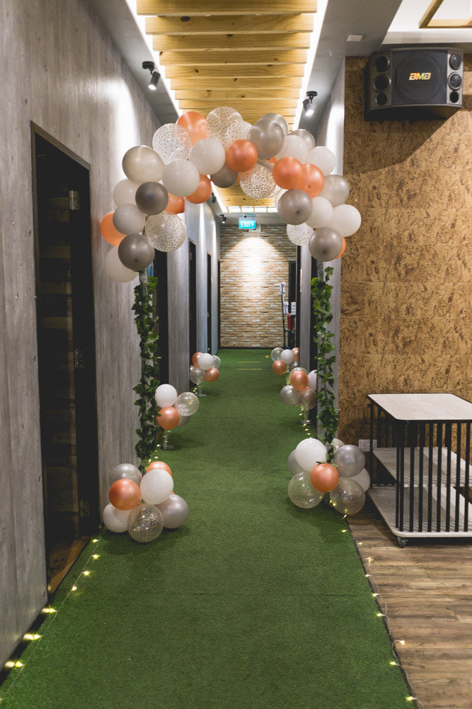 Balloon Garland Arch Aisle Decoration