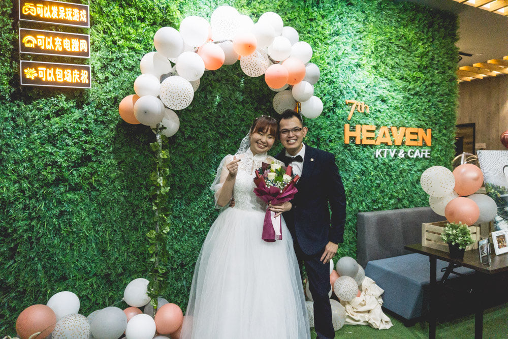 Balloon Garland Entrance Arch