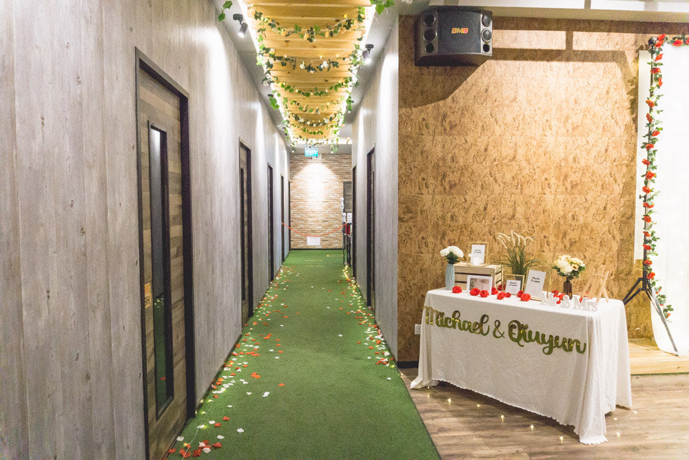 Floral Veins Aisle Decoration