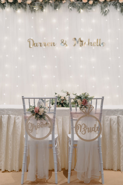 White Floral Solemnisation Table