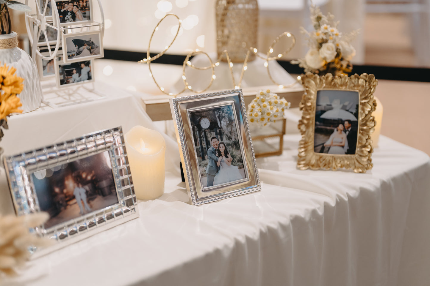 Photo Display Table