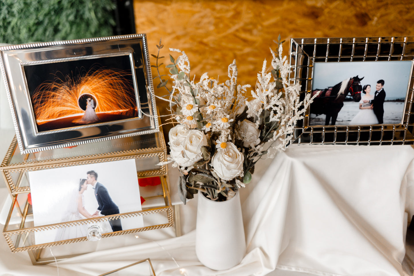 Photo Display Table