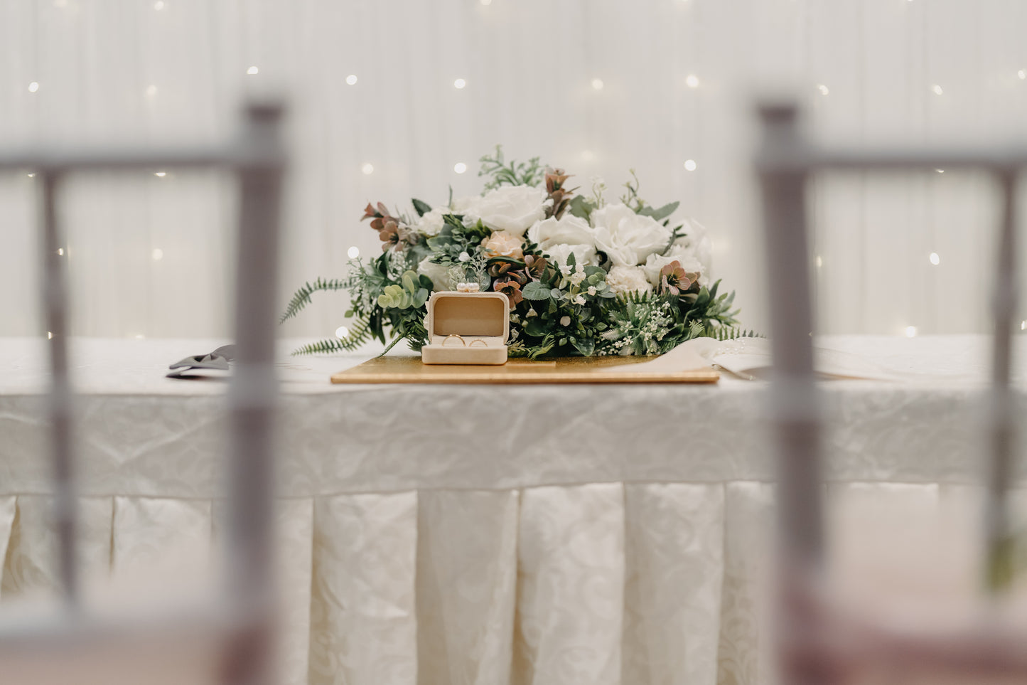 White Floral Solemnisation Table