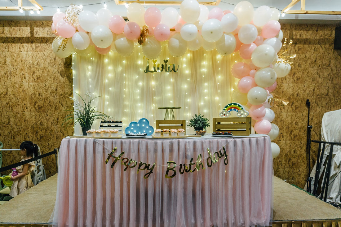 L-shape Balloon Garland Backdrop